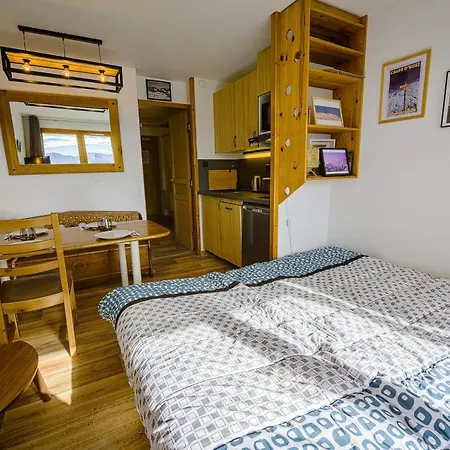 With Panoramic View In - Welkeys