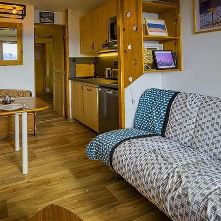 With Panoramic View In - Welkeys * Huez