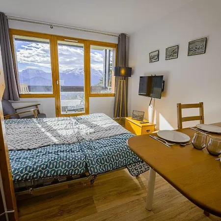 With Panoramic View In - Welkeys